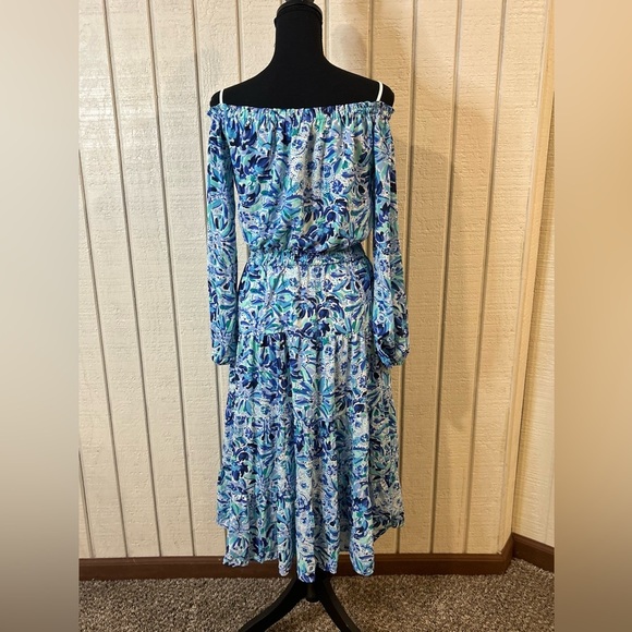 Lilly Pulitzer Jennie Off The Shoulder Midi Dress, size small. - Picture 4 of 6
